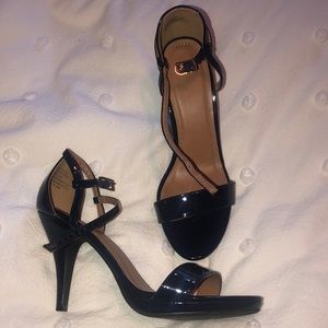 Navy blue patent leather heels